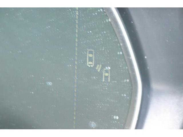 ＲＸ ＲＸ４５０ｈ　バージョンＬ　革シート　サンルーフ　フルセグ　メモリーナビ　ＤＶＤ再生　ミュージックプレイヤー接続可　バックカメラ　衝突被害軽減システム　ＥＴＣ　ＬＥＤヘッドランプ　記録簿（19枚目）