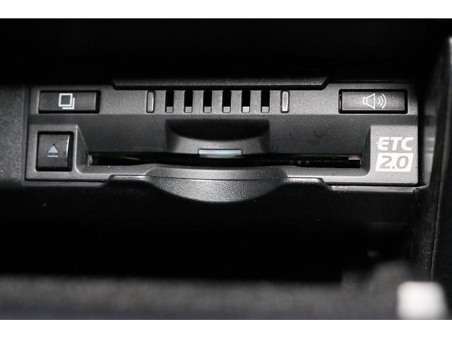 ＲＸ ＲＸ４５０ｈ　バージョンＬ　革シート　サンルーフ　フルセグ　メモリーナビ　ＤＶＤ再生　ミュージックプレイヤー接続可　バックカメラ　衝突被害軽減システム　ＥＴＣ　ＬＥＤヘッドランプ　記録簿（23枚目）