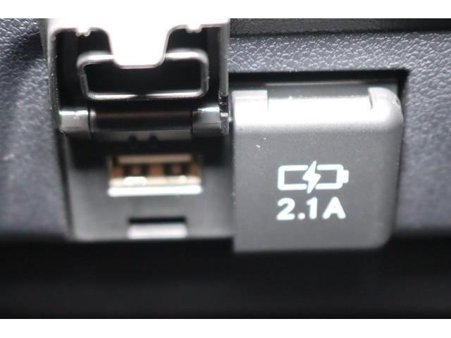 ＲＸ ＲＸ４５０ｈ　バージョンＬ　革シート　サンルーフ　フルセグ　メモリーナビ　ＤＶＤ再生　ミュージックプレイヤー接続可　バックカメラ　衝突被害軽減システム　ＥＴＣ　ＬＥＤヘッドランプ　記録簿（31枚目）