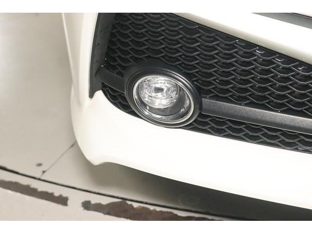 クラウンハイブリッド Ｓ　エレガンススタイルＩＩ　フルセグ　メモリーナビ　ＤＶＤ再生　ミュージックプレイヤー接続可　バックカメラ　衝突被害軽減システム　ＥＴＣ　ＬＥＤヘッドランプ　ワンオーナー　記録簿（15枚目）