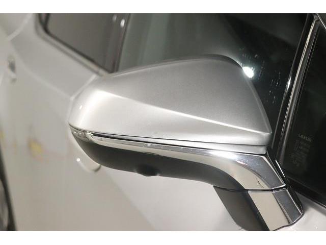 ＲＸ ＲＸ４５０ｈＬ　革シート　４ＷＤ　フルセグ　メモリーナビ　ＤＶＤ再生　ミュージックプレイヤー接続可　後席モニター　バックカメラ　衝突被害軽減システム　ＥＴＣ　ドラレコ　ＬＥＤヘッドランプ　乗車定員７人　記録簿（17枚目）