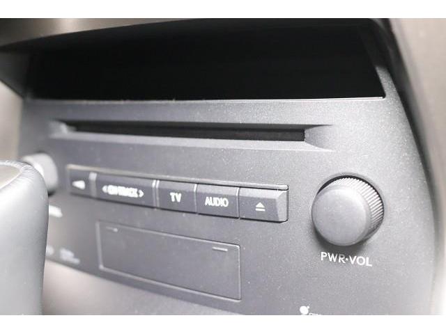 ディスクプレーヤーも装備しております