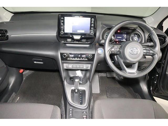 ヤリスクロス ハイブリッドＧ　フルセグ　ミュージックプレイヤー接続可　バックカメラ　衝突被害軽減システム　ＥＴＣ　ワンオーナー　記録簿（2枚目）