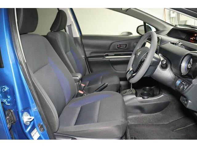 アクア Ｓ　フルセグ　メモリーナビ　ＤＶＤ再生　バックカメラ　衝突被害軽減システム　ＥＴＣ　ワンオーナー　記録簿（6枚目）