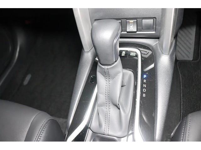 カローラクロス ハイブリッド　Ｚ　フルセグ　ＤＶＤ再生　ミュージックプレイヤー接続可　バックカメラ　衝突被害軽減システム　ＥＴＣ　ＬＥＤヘッドランプ　ワンオーナー　記録簿（27枚目）