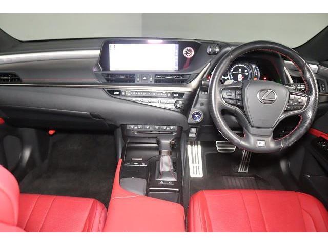 ES ES300h Fスポーツ 革シート サンルーフ フルセグ DVD再生 ミュージックプレイヤー接続可 バックカメラ 衝突被害軽減システム ETC LEDヘッドランプ ワンオーナー 記録簿(2枚目)