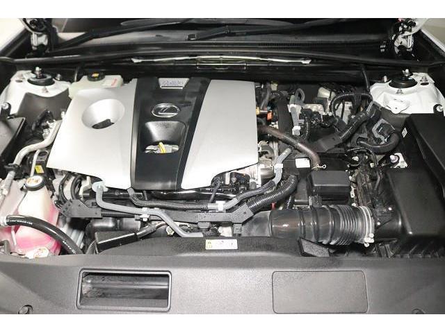 ES ES300h Fスポーツ 革シート サンルーフ フルセグ DVD再生 ミュージックプレイヤー接続可 バックカメラ 衝突被害軽減システム ETC LEDヘッドランプ ワンオーナー 記録簿(4枚目)