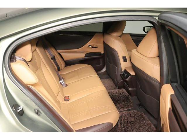 ＥＳ ＥＳ３００ｈ　バージョンＬ　革シート　サンルーフ　フルセグ　メモリーナビ　ＤＶＤ再生　ミュージックプレイヤー接続可　バックカメラ　衝突被害軽減システム　ＥＴＣ　ドラレコ　ＬＥＤヘッドランプ　記録簿（13枚目）