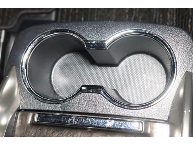 ヴェルファイア 2.5 ゴールデンアイズII フルセグ ミュージックプレイヤー接続可 後席モニター バックカメラ 衝突被害軽減システム ETC ドラレコ 両側電動スライド LEDヘッドランプ 乗車定員7人 3列シート ワンオーナー 記録簿(30枚目)