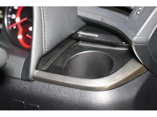 ヴェルファイア 2.5 ゴールデンアイズII フルセグ ミュージックプレイヤー接続可 後席モニター バックカメラ 衝突被害軽減システム ETC ドラレコ 両側電動スライド LEDヘッドランプ 乗車定員7人 3列シート ワンオーナー 記録簿(31枚目)