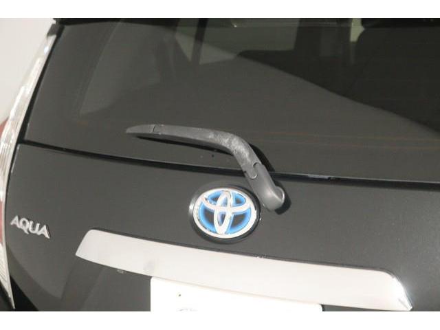 アクア Ｓスタイルブラック　フルセグ　メモリーナビ　ＤＶＤ再生　バックカメラ　衝突被害軽減システム　ＥＴＣ　ワンオーナー　記録簿（13枚目）