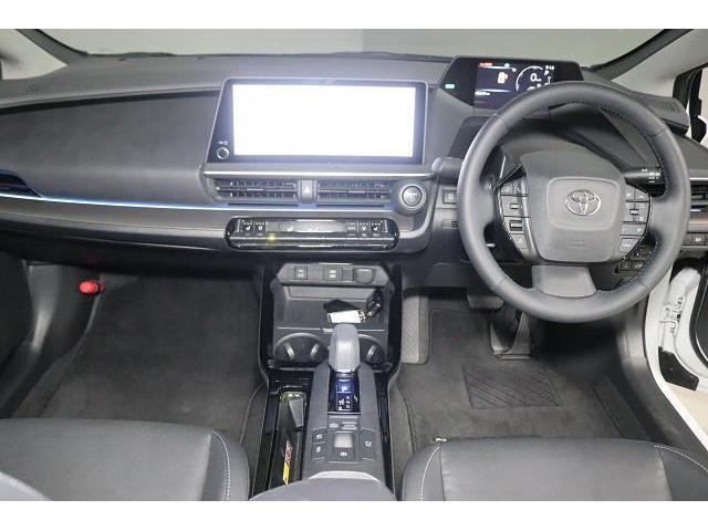 プリウス Z フルセグ ミュージックプレイヤー接続可 バックカメラ 衝突被害軽減システム ETC ドラレコ LEDヘッドランプ 記録簿(2枚目)