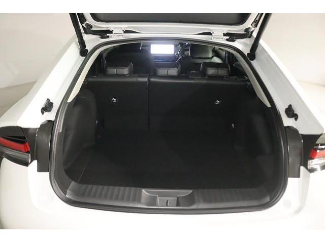 プリウス Z フルセグ ミュージックプレイヤー接続可 バックカメラ 衝突被害軽減システム ETC ドラレコ LEDヘッドランプ 記録簿(13枚目)