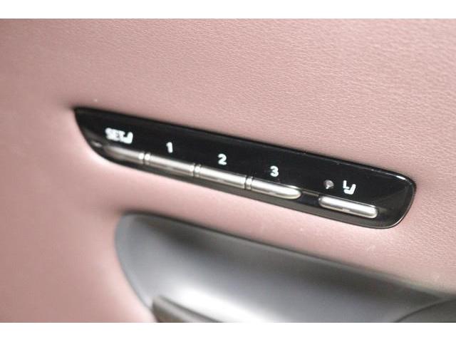 LS LS500h バージョンL 革シート フルセグ メモリーナビ DVD再生 ミュージックプレイヤー接続可 バックカメラ 衝突被害軽減システム ETC LEDヘッドランプ 記録簿(11枚目)