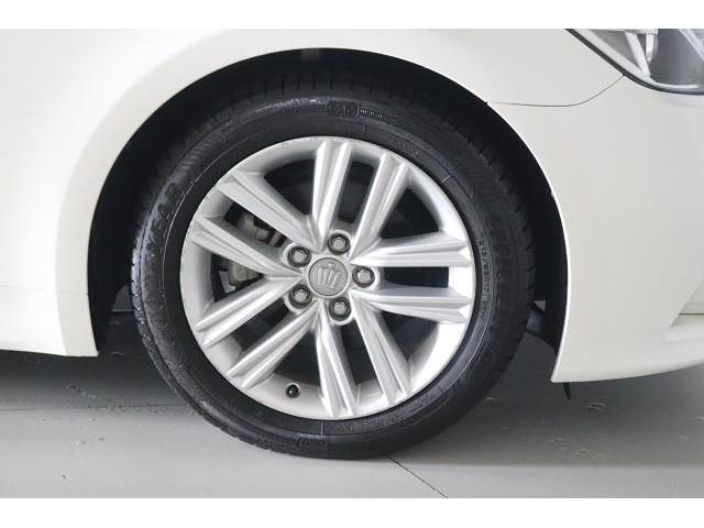 クラウンハイブリッド アスリートＳ　革シート　フルセグ　ＨＤＤナビ　ＤＶＤ再生　ミュージックプレイヤー接続可　バックカメラ　衝突被害軽減システム　ＥＴＣ　ＨＩＤヘッドライト　ワンオーナー　記録簿（18枚目）