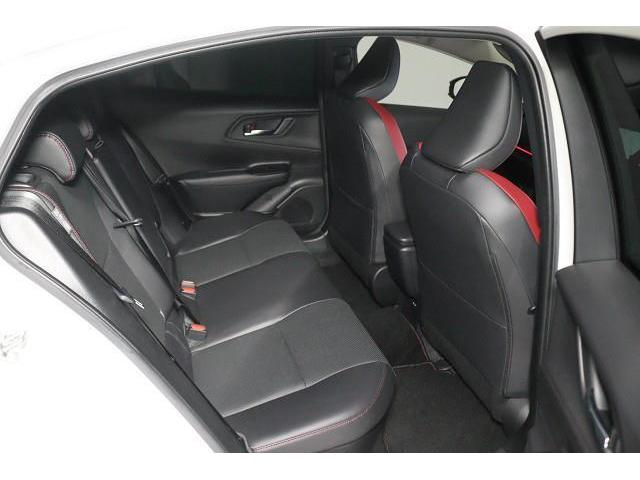 プリウス Ｚ　フルセグ　ミュージックプレイヤー接続可　バックカメラ　衝突被害軽減システム　ＥＴＣ　ドラレコ　ＬＥＤヘッドランプ　ワンオーナー　記録簿（12枚目）