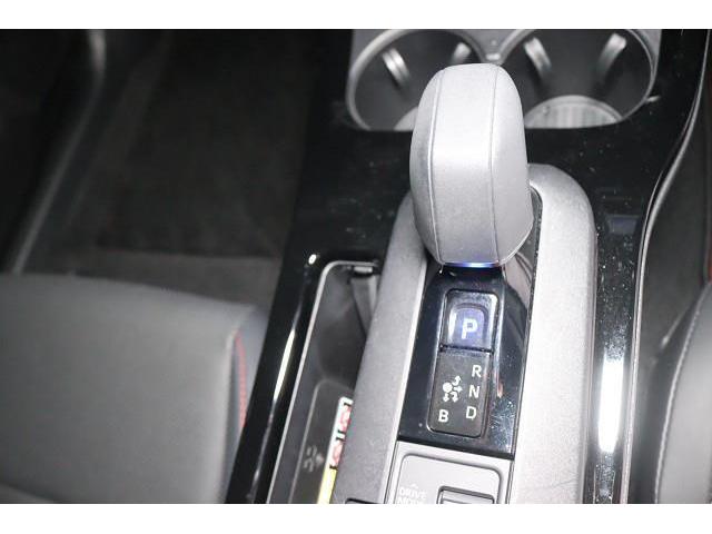 プリウス Ｚ　フルセグ　ミュージックプレイヤー接続可　バックカメラ　衝突被害軽減システム　ＥＴＣ　ドラレコ　ＬＥＤヘッドランプ　ワンオーナー　記録簿（26枚目）