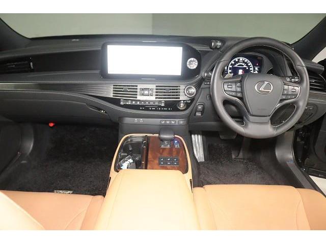 ＬＳ ＬＳ５００ｈ　Ｉパッケージ　革シート　サンルーフ　フルセグ　メモリーナビ　ミュージックプレイヤー接続可　バックカメラ　衝突被害軽減システム　ＥＴＣ　ドラレコ　ＬＥＤヘッドランプ　ワンオーナー　記録簿（2枚目）