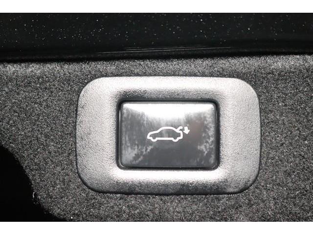 ＬＳ ＬＳ５００ｈ　Ｉパッケージ　革シート　サンルーフ　フルセグ　メモリーナビ　ミュージックプレイヤー接続可　バックカメラ　衝突被害軽減システム　ＥＴＣ　ドラレコ　ＬＥＤヘッドランプ　ワンオーナー　記録簿（15枚目）