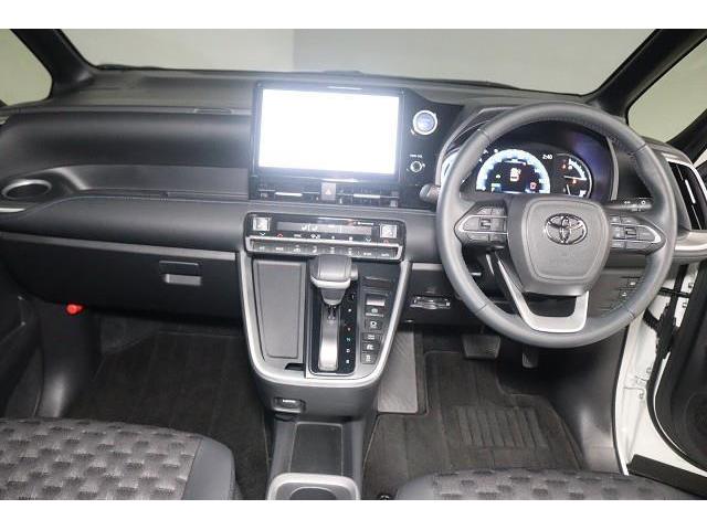 ヴォクシー ハイブリッドＳ－Ｚ　フルセグ　メモリーナビ　ＤＶＤ再生　ミュージックプレイヤー接続可　バックカメラ　衝突被害軽減システム　ＥＴＣ　両側電動スライド　ＬＥＤヘッドランプ　乗車定員７人　３列シート　ワンオーナー　記録簿（2枚目）