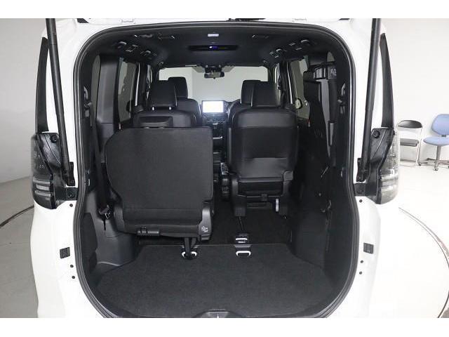 ヴォクシー ハイブリッドＳ－Ｚ　フルセグ　メモリーナビ　ＤＶＤ再生　ミュージックプレイヤー接続可　バックカメラ　衝突被害軽減システム　ＥＴＣ　両側電動スライド　ＬＥＤヘッドランプ　乗車定員７人　３列シート　ワンオーナー　記録簿（15枚目）