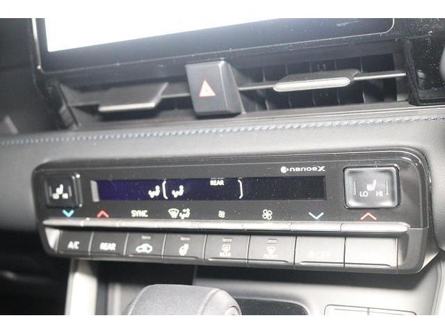 ヴォクシー ハイブリッドＳ－Ｚ　フルセグ　メモリーナビ　ＤＶＤ再生　ミュージックプレイヤー接続可　バックカメラ　衝突被害軽減システム　ＥＴＣ　両側電動スライド　ＬＥＤヘッドランプ　乗車定員７人　３列シート　ワンオーナー　記録簿（26枚目）