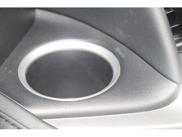 ヴォクシー ハイブリッドＳ－Ｚ　フルセグ　メモリーナビ　ＤＶＤ再生　ミュージックプレイヤー接続可　バックカメラ　衝突被害軽減システム　ＥＴＣ　両側電動スライド　ＬＥＤヘッドランプ　乗車定員７人　３列シート　ワンオーナー　記録簿（28枚目）