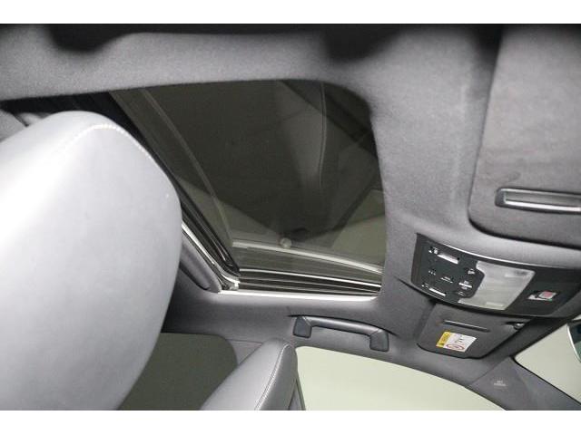 �J�����̂��郏�C�h�ȁw�T�����[�t�x�𑕔��I�@���C���ł����������邭�����܂��B