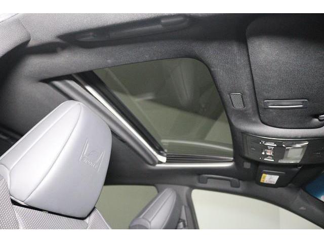 �J�����̂��郏�C�h�ȁw�T�����[�t�x�𑕔��I�@���C���ł����������邭�����܂��B