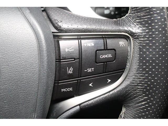 �w�N���[�Y�R���g���[���x�𑕔��I�@�@�A�N�Z���𓥂܂��ɐݒ肵�����x�ő��s���܂��B