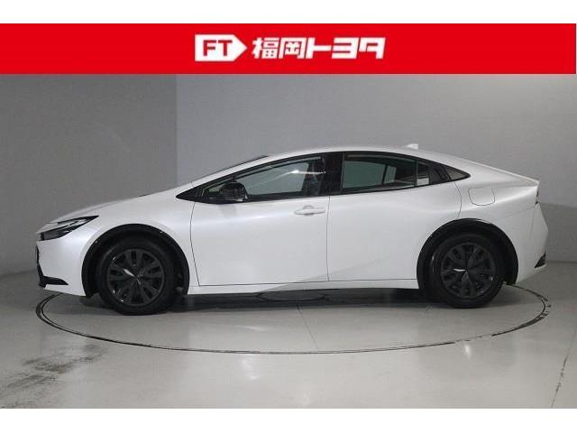 プリウス Ｚ　フルセグ　ミュージックプレイヤー接続可　バックカメラ　衝突被害軽減システム　ＥＴＣ　ドラレコ　ＬＥＤヘッドランプ　記録簿（4枚目）