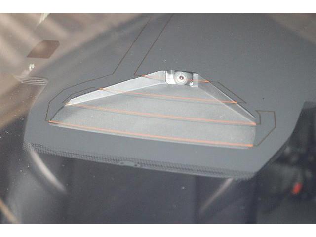 プリウス Ｚ　フルセグ　ミュージックプレイヤー接続可　バックカメラ　衝突被害軽減システム　ＥＴＣ　ドラレコ　ＬＥＤヘッドランプ　記録簿（17枚目）