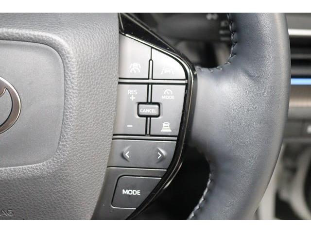 プリウス Ｚ　フルセグ　ミュージックプレイヤー接続可　バックカメラ　衝突被害軽減システム　ＥＴＣ　ドラレコ　ＬＥＤヘッドランプ　記録簿（22枚目）