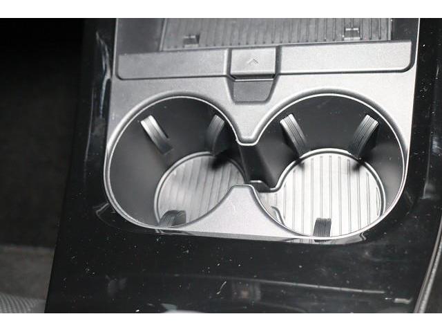 プリウス Ｚ　フルセグ　ミュージックプレイヤー接続可　バックカメラ　衝突被害軽減システム　ＥＴＣ　ドラレコ　ＬＥＤヘッドランプ　記録簿（27枚目）