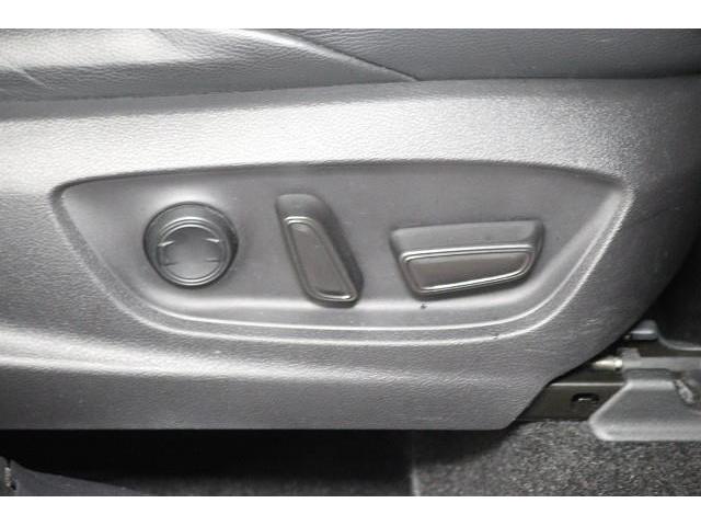 カローラクロス Ｚ　フルセグ　ミュージックプレイヤー接続可　バックカメラ　衝突被害軽減システム　ＬＥＤヘッドランプ　ワンオーナー　記録簿（9枚目）