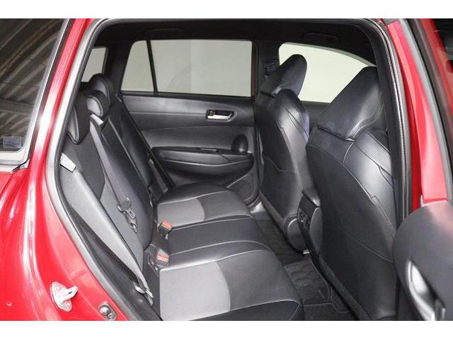 カローラクロス Ｚ　フルセグ　ミュージックプレイヤー接続可　バックカメラ　衝突被害軽減システム　ＬＥＤヘッドランプ　ワンオーナー　記録簿（11枚目）