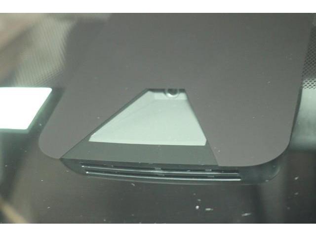 �w�Փ˔�Q�y���V�X�e���x�t���I�@�Փˉ�����Q�̌y�����T�|�[�g���܂��B