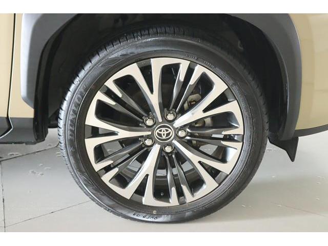 �X�^�C���b�V���ȃf�U�C���̃z�C�[���𑕒��I