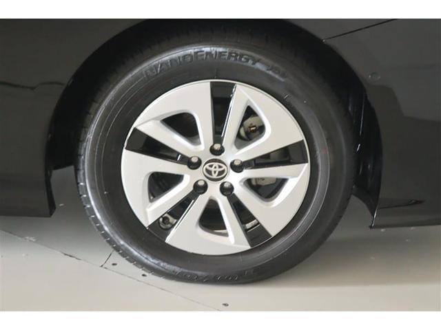 �X�^�C���b�V���ȃf�U�C���̃z�C�[���𑕒��I