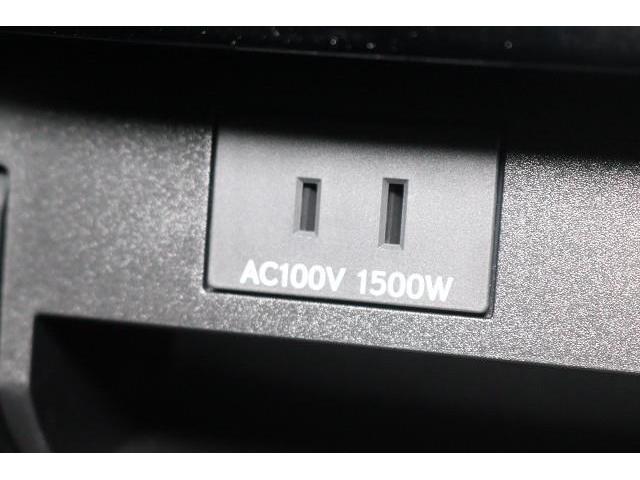 �`�b�P�O�O�u�A�E�g���b�g�d���i�R���Z���g�j�𑕔����Ă��܂��B