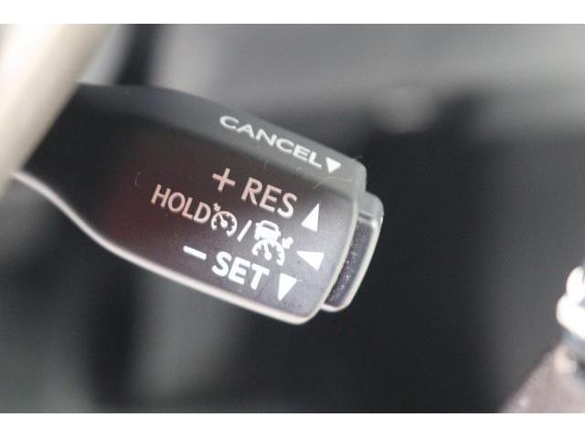 �w�N���[�Y�R���g���[���x�𑕔��I�@�@�A�N�Z���𓥂܂��ɐݒ肵�����x�ő��s���܂��B