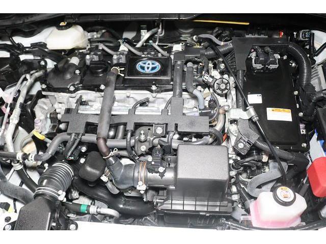 �G���W�����[���̓N���[�j���O�����{���Ă���܂��B