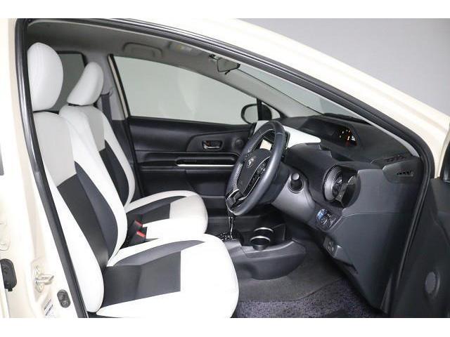 アクア クロスオーバー　フルセグ　メモリーナビ　ＤＶＤ再生　バックカメラ　衝突被害軽減システム　ＥＴＣ　ワンオーナー　記録簿（9枚目）