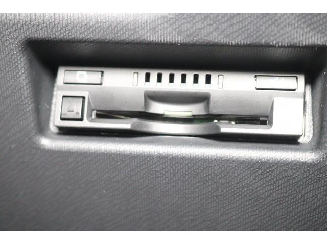 アクア クロスオーバー　フルセグ　メモリーナビ　ＤＶＤ再生　バックカメラ　衝突被害軽減システム　ＥＴＣ　ワンオーナー　記録簿（21枚目）