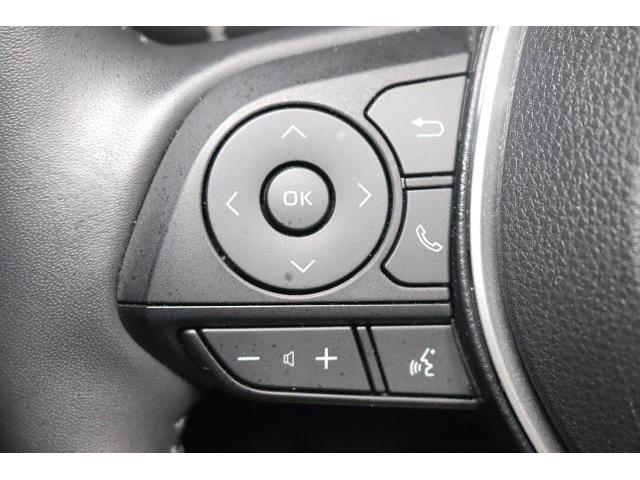 �X�e�A�����O�X�C�b�`�𑕔��B�@�I�[�f�B�I�Ȃǂ̑��삪�茳�ŏo����̂ň��S�ŕ֗��ł��B