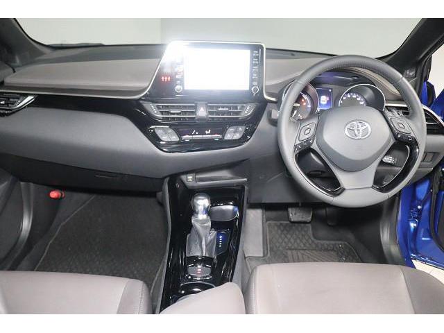 Ｃ－ＨＲ Ｇ　ミュージックプレイヤー接続可　バックカメラ　衝突被害軽減システム　ＥＴＣ　ＬＥＤヘッドランプ　ワンオーナー　記録簿（2枚目）