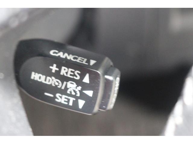 �w�N���[�Y�R���g���[���x�𑕔��I�@�@�A�N�Z���𓥂܂��ɐݒ肵�����x�ő��s���܂��B