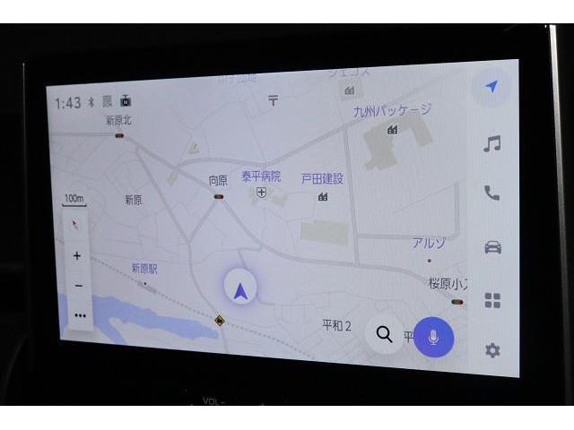 ���ʂ́w�i�r�Q�[�V�����V�X�e���x�𑕔��I�@�傫�Ȓn�}��ʂ┗�͂���f�������y���݂��������܂��B�i�@��ɂ��i�r��R�l�N�g�T�[�r�X�������p�̍ۂ͕ʓr�_�񂪕K�v�ƂȂ�ꍇ������܂��j