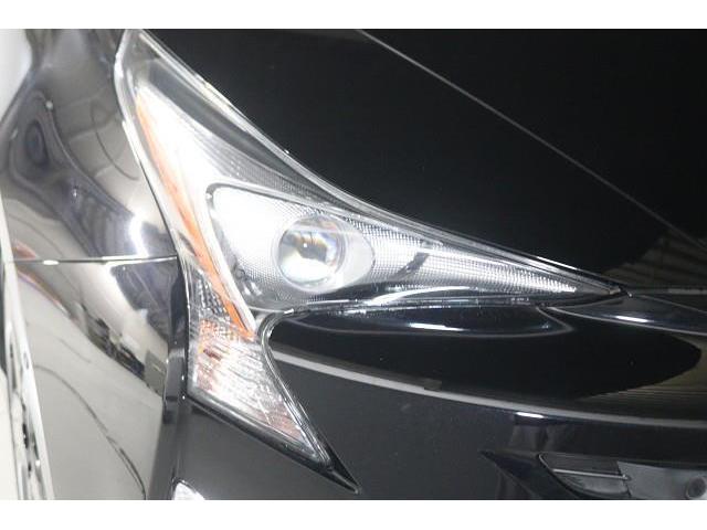 プリウス Ａツーリングセレクション　フルセグ　メモリーナビ　ＤＶＤ再生　バックカメラ　衝突被害軽減システム　ＥＴＣ　ＬＥＤヘッドランプ　ワンオーナー　記録簿（16枚目）