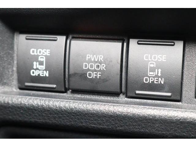 �w�d���X���C�h�h�A�x�́A�⓹�⋷�����Ȃǂł��ȒP�ɊJ�ł��ĕ֗��I�@�^�]�Ȃ�����X�C�b�`�ŊJ���삪���񂽂�ɏo����̂ň��S�ł��B